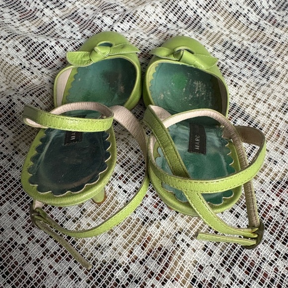 Marc Jacobs Y2K Lime Green Bow Accent Heels, Size 7.5 - Picture 5 of 15